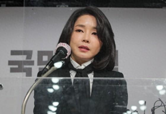 涉韩国总统夫人的法案被否决，民众意志与社会治理的较量_全面解答解释落实