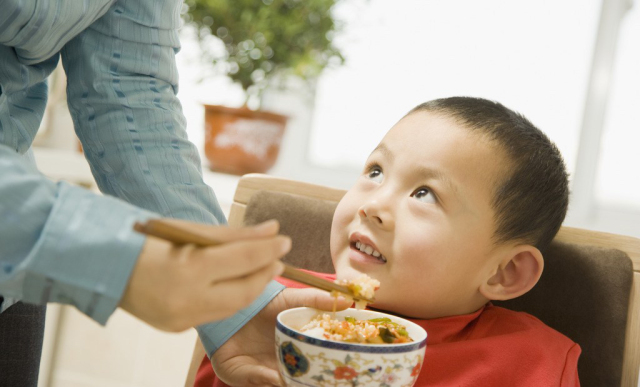 吃饭快与吃饭慢，身体变化的微妙艺术